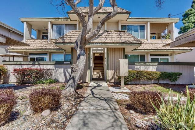 3820 Groton St, San Diego CA: https://media.crmls.org/mediaz/47531592-4a93-48cf-8224-c0bd0979fe89.jpg