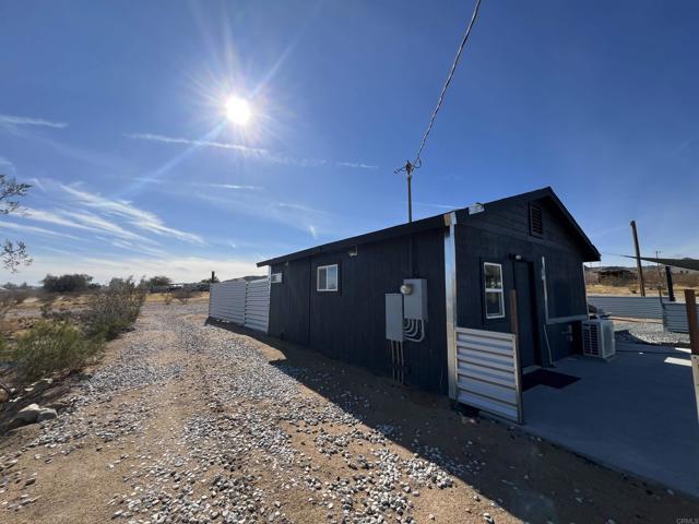 Detail Gallery Image 18 of 58 For 2774 Kickapoo Trl, Landers,  CA 92285 - 1 Beds | 1/1 Baths