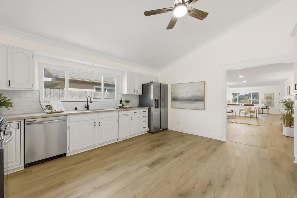 5848 Chateau Drive - photo 19