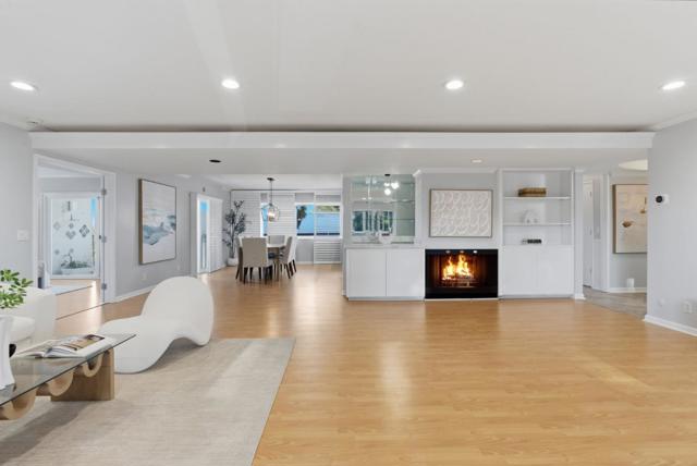 111 Wellesley, Redwood City CA: https://media.crmls.org/mediaz/47536a54-69e8-4238-8051-8e5c25be677a.jpg