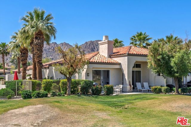 57766 Interlachen, La Quinta CA: https://media.crmls.org/mediaz/4753eed0-6a1c-4960-ac61-6ecb0dff8905.jpg