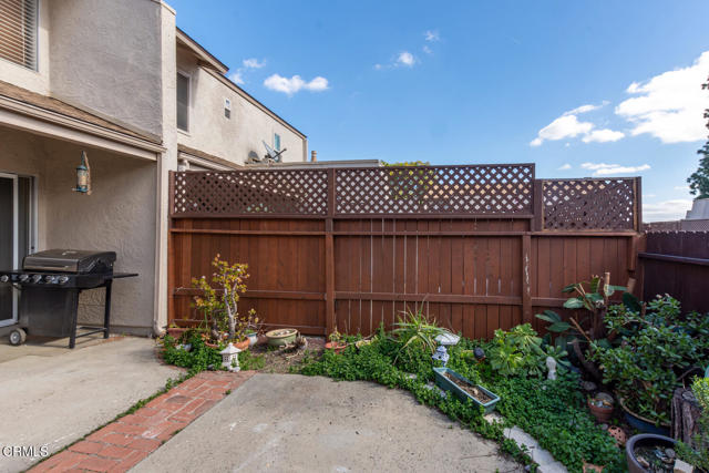 1235 Nilgai Pl Ventura CA 93003 USA-012-