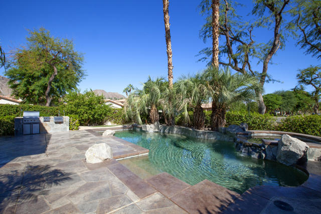 78700 Cabrillo Way, La Quinta CA: https://media.crmls.org/mediaz/4756a7ea-f4df-4d25-b04e-3404522dd3fc.jpg