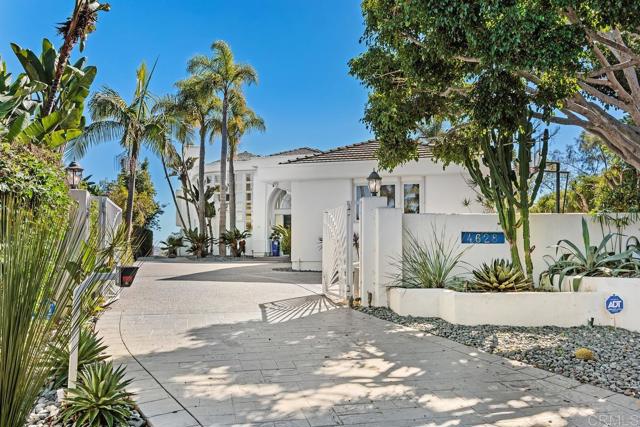 Detail Gallery Image 2 of 42 For 4628 Rancho Reposo, Del Mar,  CA 92014 - 4 Beds | 3/1 Baths