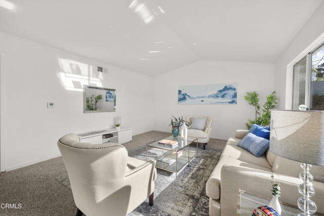 Detail Gallery Image 17 of 46 For 910 Ivywood Dr, Oxnard,  CA 93030 - 5 Beds | 3/1 Baths