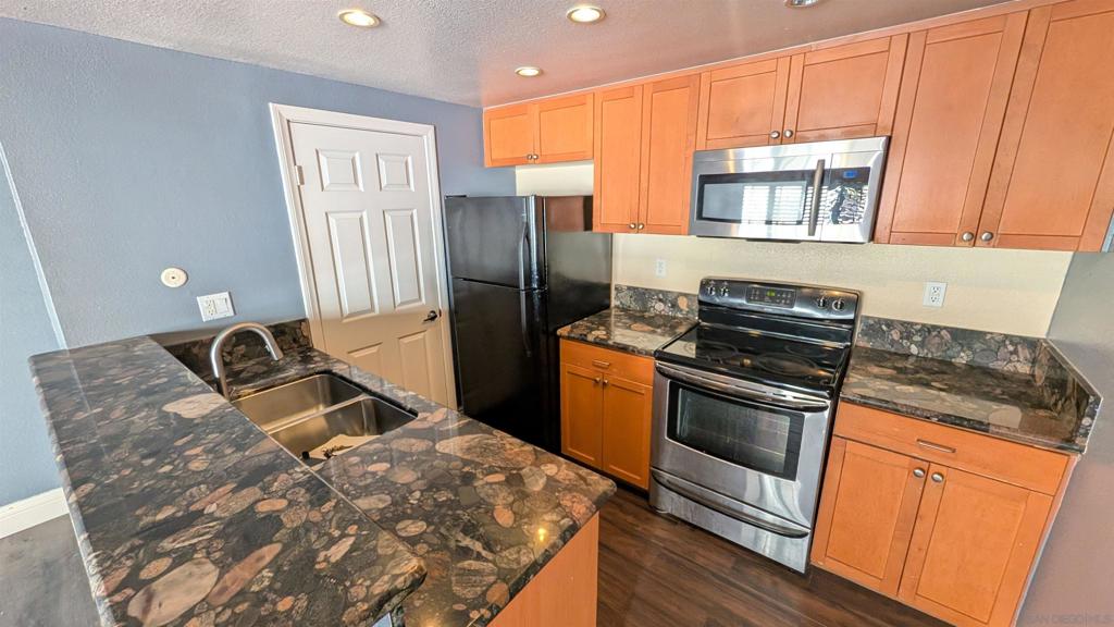 2249 Worden St. - photo 5