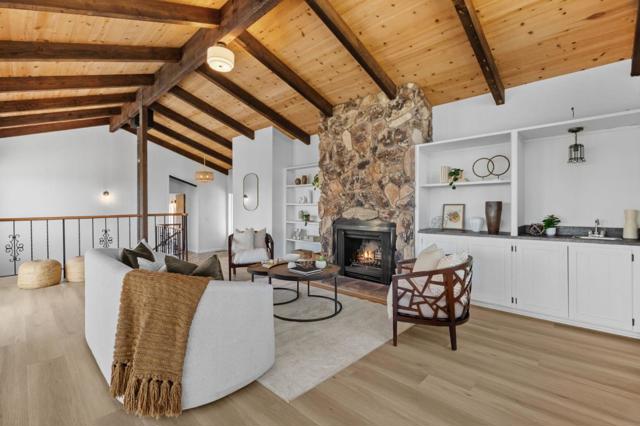 475 Fiesta Court, Watsonville CA: https://media.crmls.org/mediaz/47581d5d-af79-4719-b215-442a1188cdd9.jpg