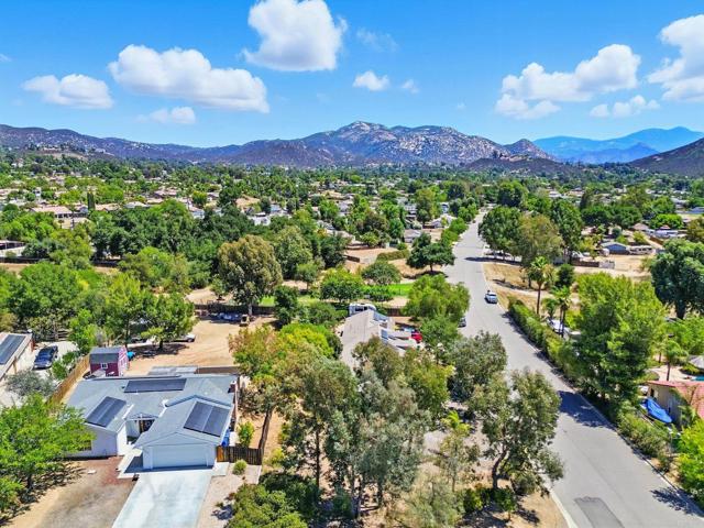 Detail Gallery Image 35 of 37 For 23502 Bassett Way, Ramona,  CA 92065 - 4 Beds | 2 Baths