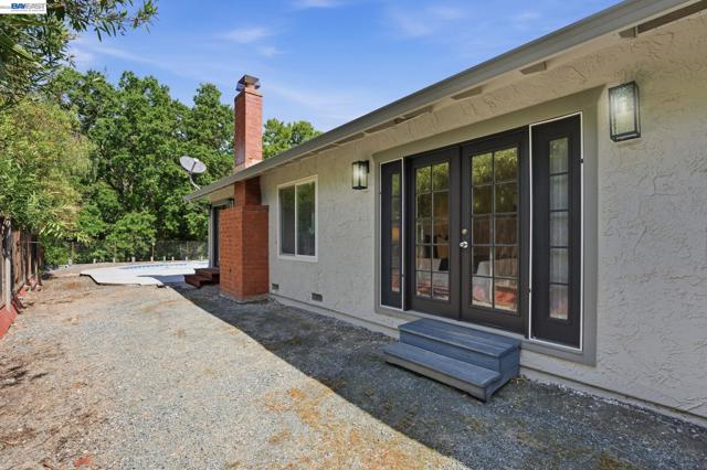 1782 Whitecliff Way, Walnut Creek CA: https://media.crmls.org/mediaz/4759c858-0b46-401b-97f3-976bc478cd49.jpg