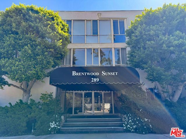 Drew Fenton | 289 S Barrington Avenue Los Angeles CA | MLS: 7450372 Drew Fenton | 289 S Barrington Avenue Los Angeles CA | MLS: 7450372