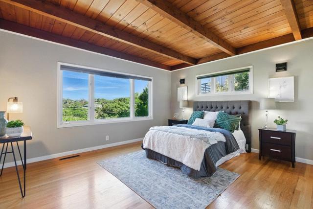 3225 Upper Lock Avenue, Belmont CA: https://media.crmls.org/mediaz/475b60e1-9e4e-48bc-a538-7a9335457082.jpg