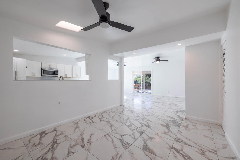 MLS #219138252DA image #5