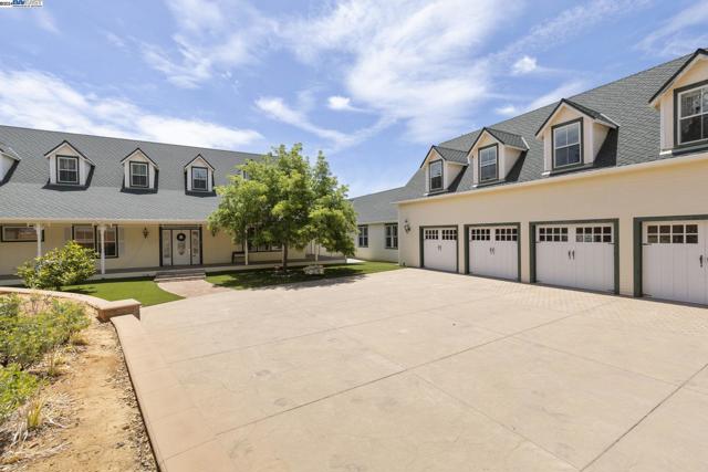 Image 51 of 60 For 16555 Charles Otter Dr