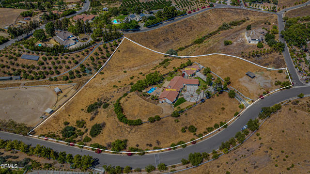 Detail Gallery Image 1 of 60 For 10817 Alysheba Dr, Moorpark,  CA 93021 - 4 Beds | 3/1 Baths