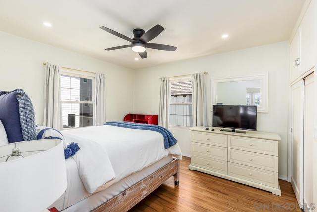 2136 Paseo Dorado, La Jolla CA: https://media.crmls.org/mediaz/475eca54-ae9a-4754-9680-199343c46944.jpg