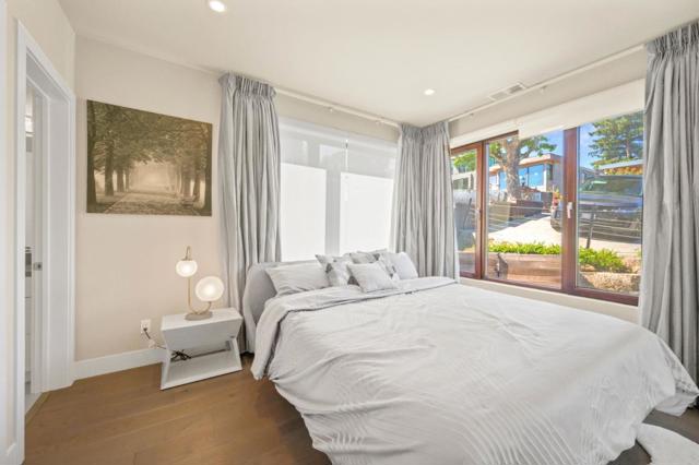 1548 Los Montes Drive, Burlingame CA: https://media.crmls.org/mediaz/4760b971-773d-4f31-9801-bbb98d7b6791.jpg