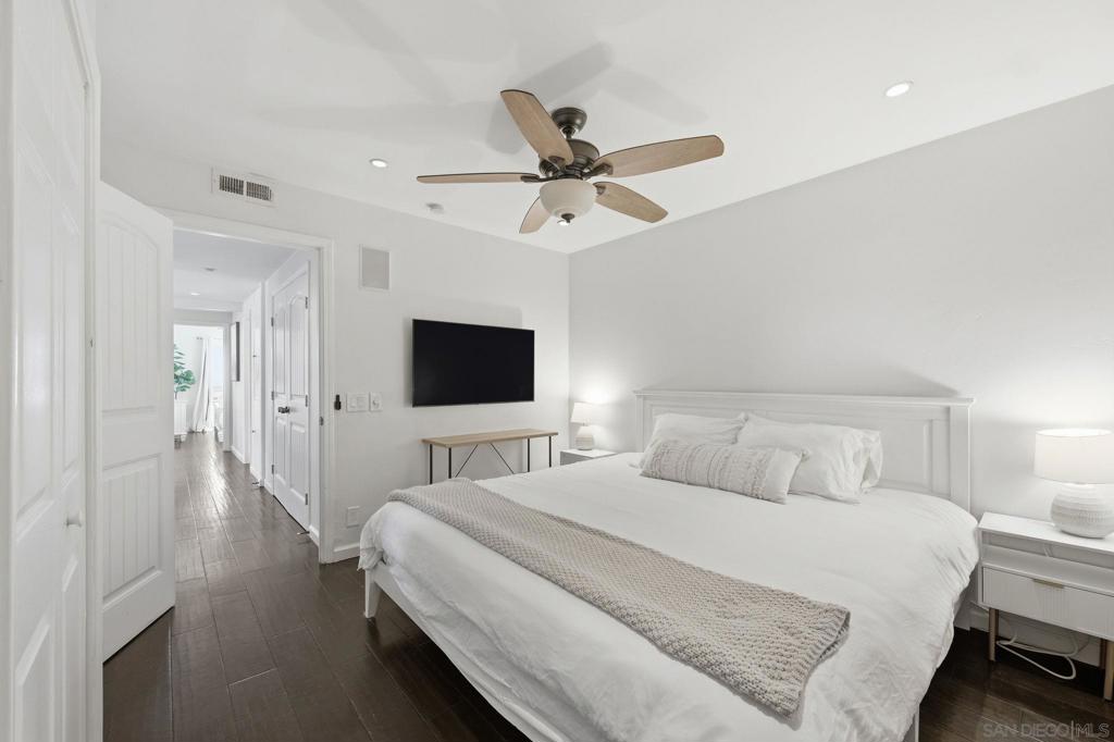 722 Balboa - photo 18