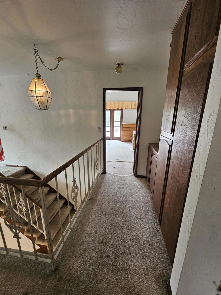 18055 Old Coach Rd - photo 11