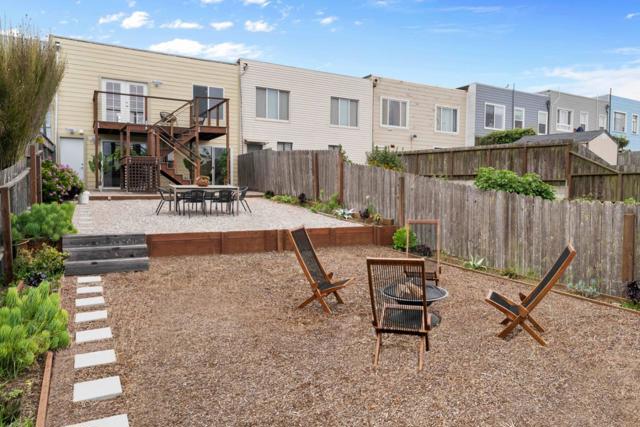 2239 43rd Avenue, San Francisco CA: https://media.crmls.org/mediaz/47628c12-4008-4dbf-a2a9-92dc4c240b24.jpg