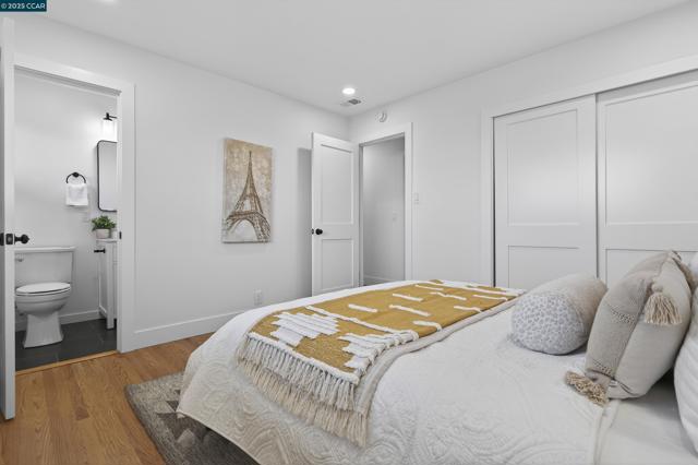 1264 Belfair Dr, Pinole CA: https://media.crmls.org/mediaz/4762c8d7-a3a6-4d2d-8663-d1268c5f0b07.jpg