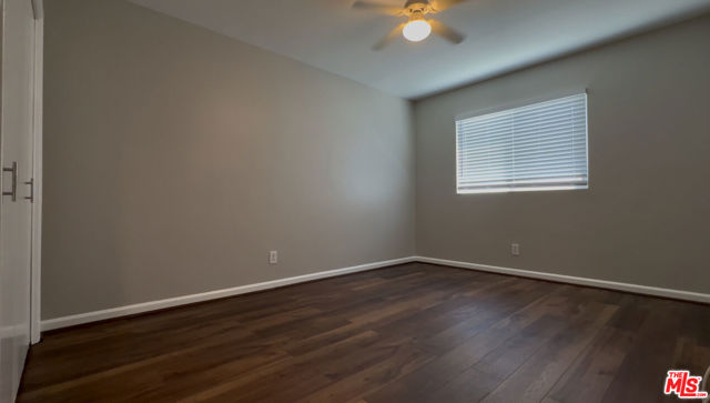11260 Overland Avenue, Culver City CA: https://media.crmls.org/mediaz/47637240-e299-4c35-a75c-daf539e08bed.jpg
