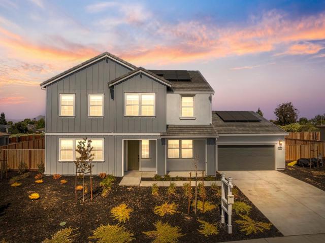 191 Scarlett Way, Hollister CA: https://media.crmls.org/mediaz/4763a0d3-9fbb-424a-b918-9e11308936b0.jpg