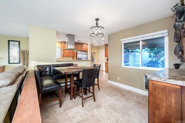 4410 Charger Boulevard, San Diego CA: https://media.crmls.org/mediaz/47641eac-367f-48e6-b019-69db8269b517.jpg