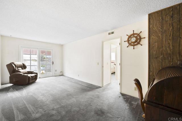 1113 Camino Del Sol Circle, Carlsbad CA: https://media.crmls.org/mediaz/4764801b-cc5d-4de6-8e87-9775478e2c4f.jpg