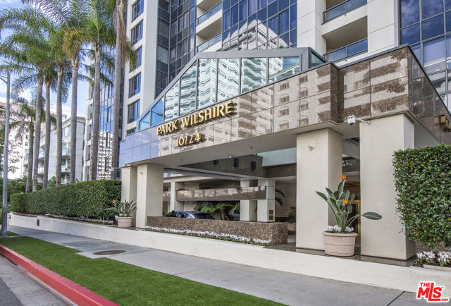 10724 Wilshire Boulevard, Los Angeles CA: https://media.crmls.org/mediaz/47661fa8-5e2a-455b-907d-be5a8837edf4.jpg