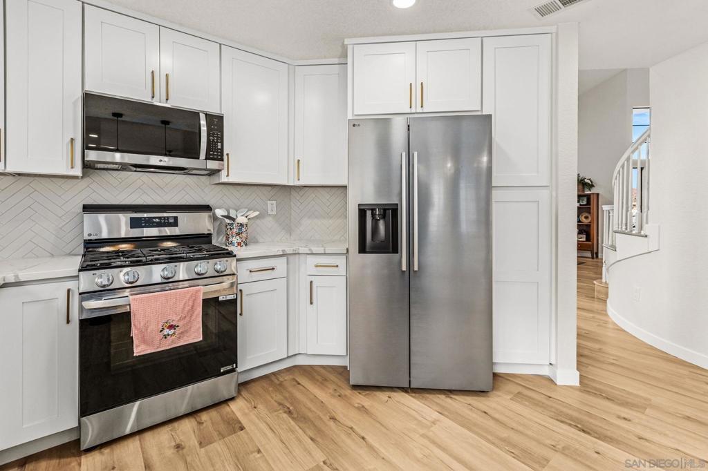 2064 White Birch Dr - photo 9