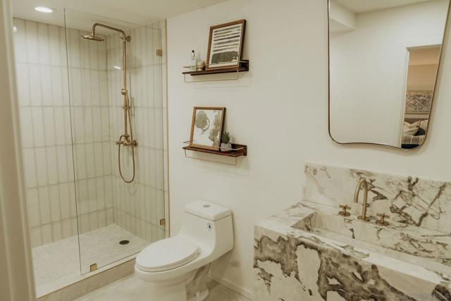 2143 Caminito San Martin, La Jolla CA: https://media.crmls.org/mediaz/476700ee-06f7-4199-9a5d-58c8f40e1caa.jpg
