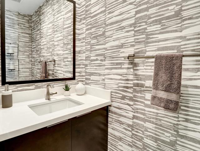 798 Obsidian Loop E, Palm Springs, CA 92264
