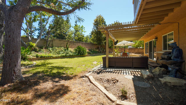 Detail Gallery Image 34 of 36 For 718 Pamela Wood St, Thousand Oaks,  CA 91320 - 5 Beds | 2/1 Baths