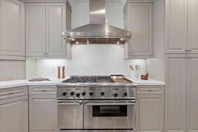 739 Oak View Way, Redwood City CA: https://media.crmls.org/mediaz/476938ab-1cf4-42b5-a3b0-04bbe524dd5b.jpg