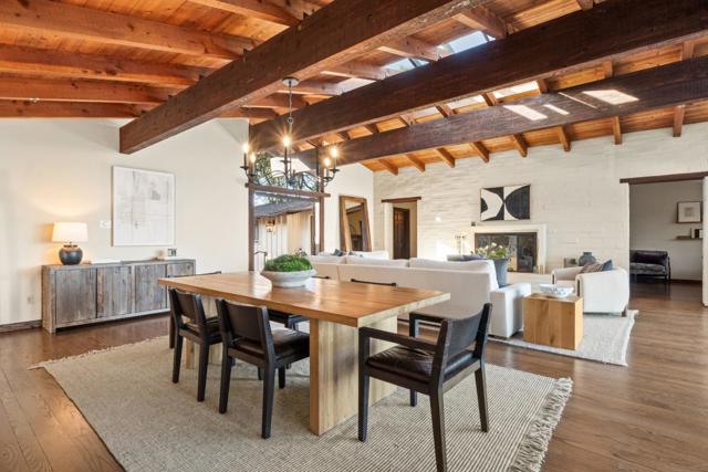 707 Vista Drive, Redwood City CA: https://media.crmls.org/mediaz/47698622-d5c0-45d9-b674-a1632b8544bc.jpg