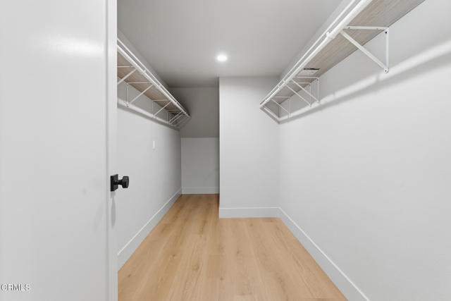 Detail Gallery Image 17 of 33 For 3034 Rollings Ave, Thousand Oaks,  CA 91360 - 5 Beds | 3 Baths