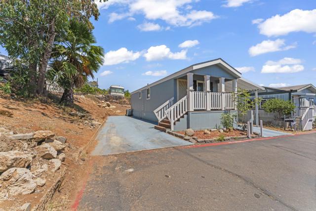 12044 Royal Road, El Cajon CA: https://media.crmls.org/mediaz/476a22f5-c9d9-4b23-a9de-089836e42e08.jpg