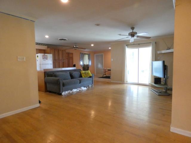 2674 Marguerite Street, Dos Palos CA: https://media.crmls.org/mediaz/476a5690-18ae-416d-8a09-39d22a97f914.jpg