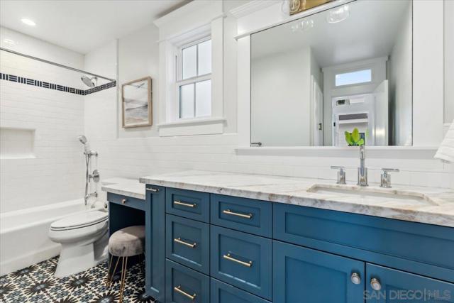 169 Donax Ave, Imperial Beach CA: https://media.crmls.org/mediaz/476be742-6a23-45eb-a0dd-1bddfc7b7a99.jpg