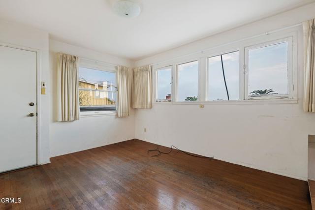 Detail Gallery Image 48 of 59 For 329 Mariposa Dr, Ventura,  CA 93001 - 4 Beds | 3 Baths