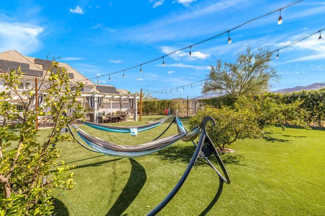 71530 Quail Trail, Palm Desert CA: https://media.crmls.org/mediaz/476d8938-1726-4997-b593-cf34140b9124.jpg