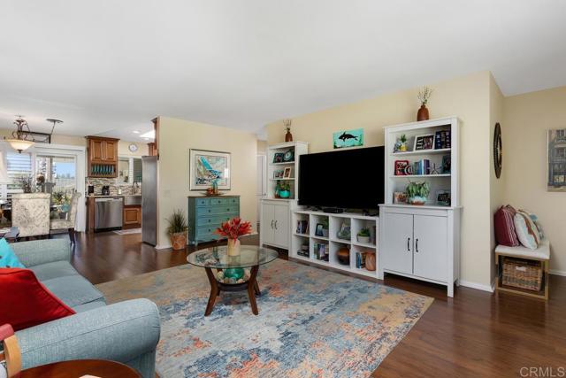 Detail Gallery Image 15 of 32 For 3552 Bartlett Ave, Oceanside,  CA 92057 - 2 Beds | 2 Baths