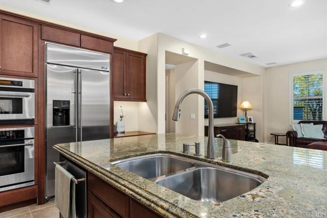 Detail Gallery Image 5 of 23 For 13569 Pacific Highlands Ranch Pkwy, San Diego,  CA 92130 - 4 Beds | 2/1 Baths