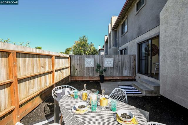 22095 Betlen Way, Hayward CA: https://media.crmls.org/mediaz/476f97af-f3e0-4cdb-9c36-696e1109616e.jpg