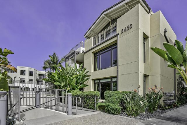 5450 La Jolla Blvd, La Jolla, California 92037, 2 Bedrooms Bedrooms, ,2 BathroomsBathrooms,Condominium,For Sale,La Jolla Blvd,250020122SD