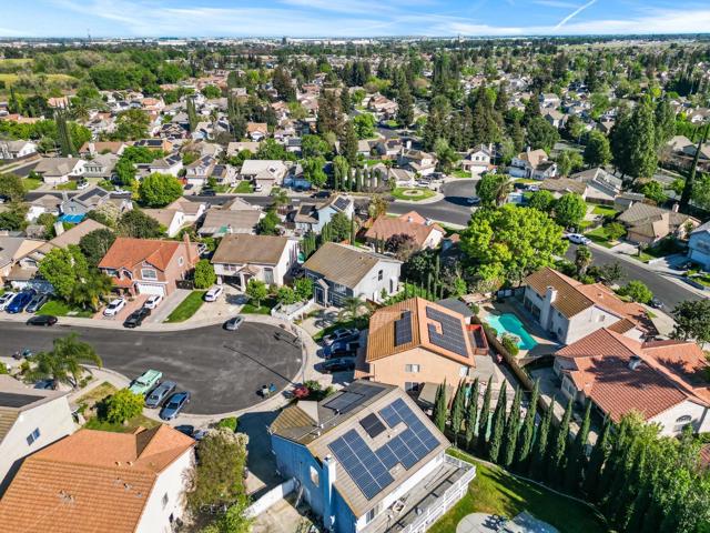 3330 Konig Court, Stockton CA: https://media.crmls.org/mediaz/4770296e-879a-4f03-8555-3b33fd809c29.jpg