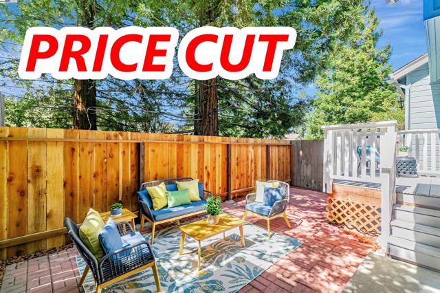 636 Praderia Cir, Fremont CA: https://media.crmls.org/mediaz/47704382-0ea9-4417-b949-6c6709bd742b.jpg