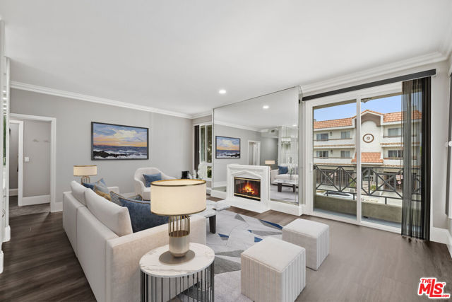 Details for 1516 Hi Point Street 101, Los Angeles, CA 90035