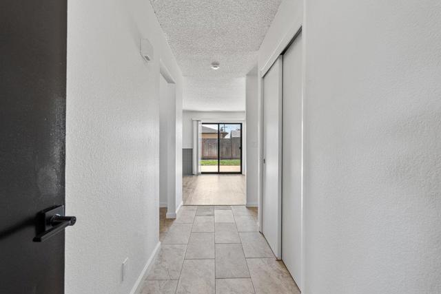 79 Meadow Terrace, Watsonville CA: https://media.crmls.org/mediaz/47755702-6095-44d5-9f21-284269883414.jpg