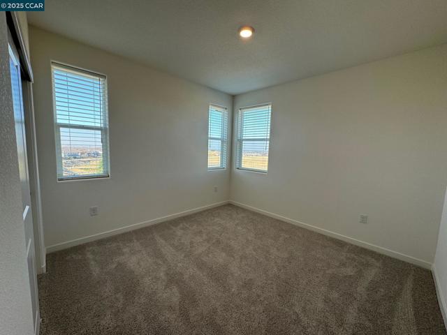 4786 Cantrell Dr, Folsom CA: https://media.crmls.org/mediaz/477607b1-0ddb-4018-8c54-b16a06dc79f5.jpg